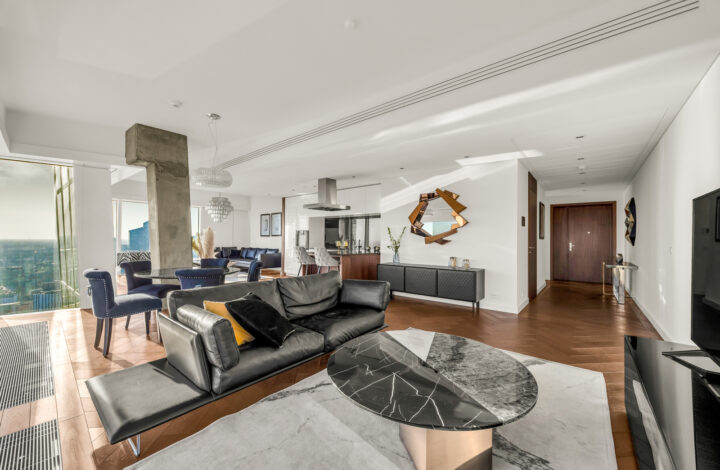 Złota 44 | Luksusowy apartament | Wysokie piętro