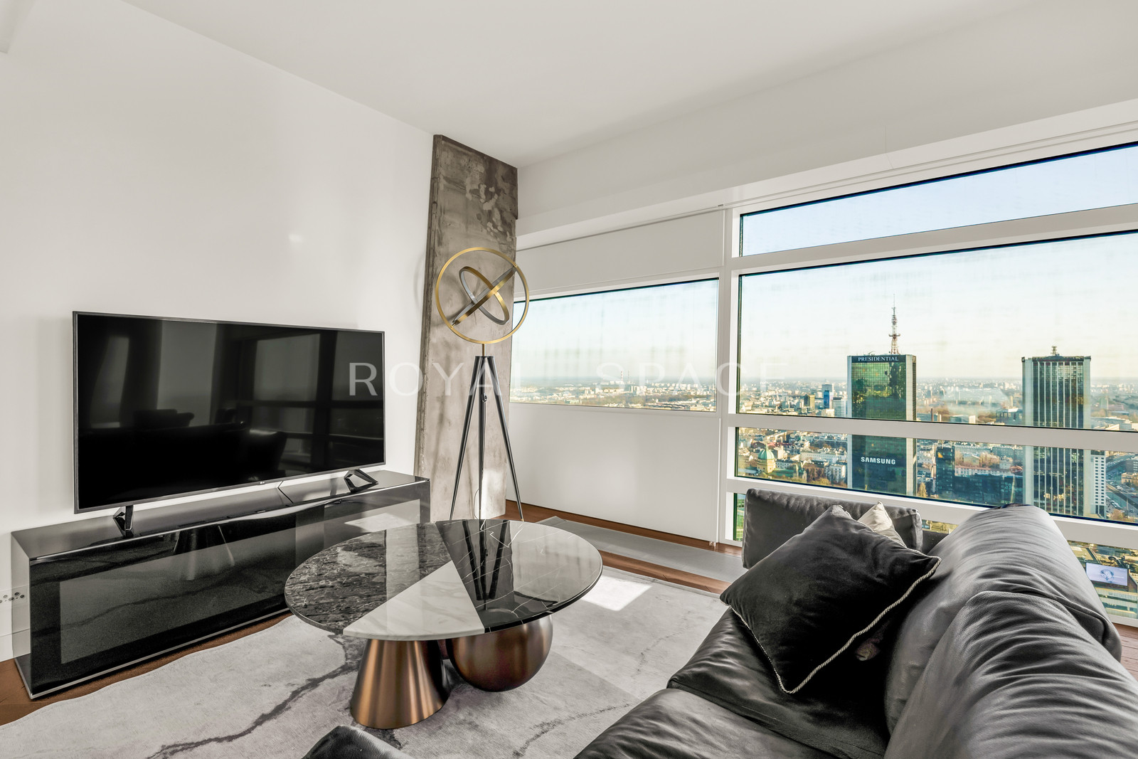 Złota 44 | Luksusowy apartament | Wysokie piętro