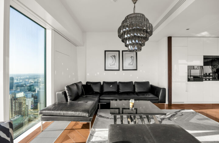Złota 44 | Luksusowy apartament | Wysokie piętro