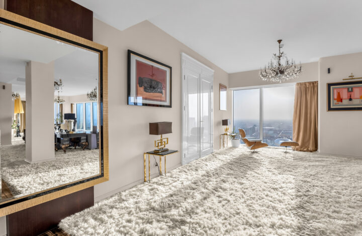 Stunning High-Floor Apartment | Złota 44