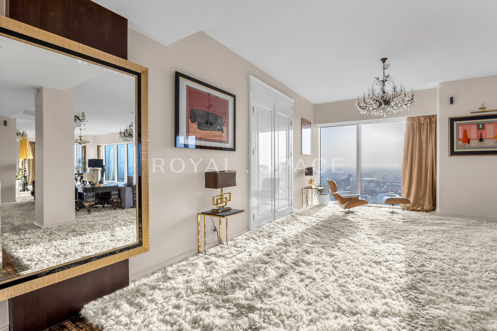 Stunning High-Floor Apartment | Złota 44
