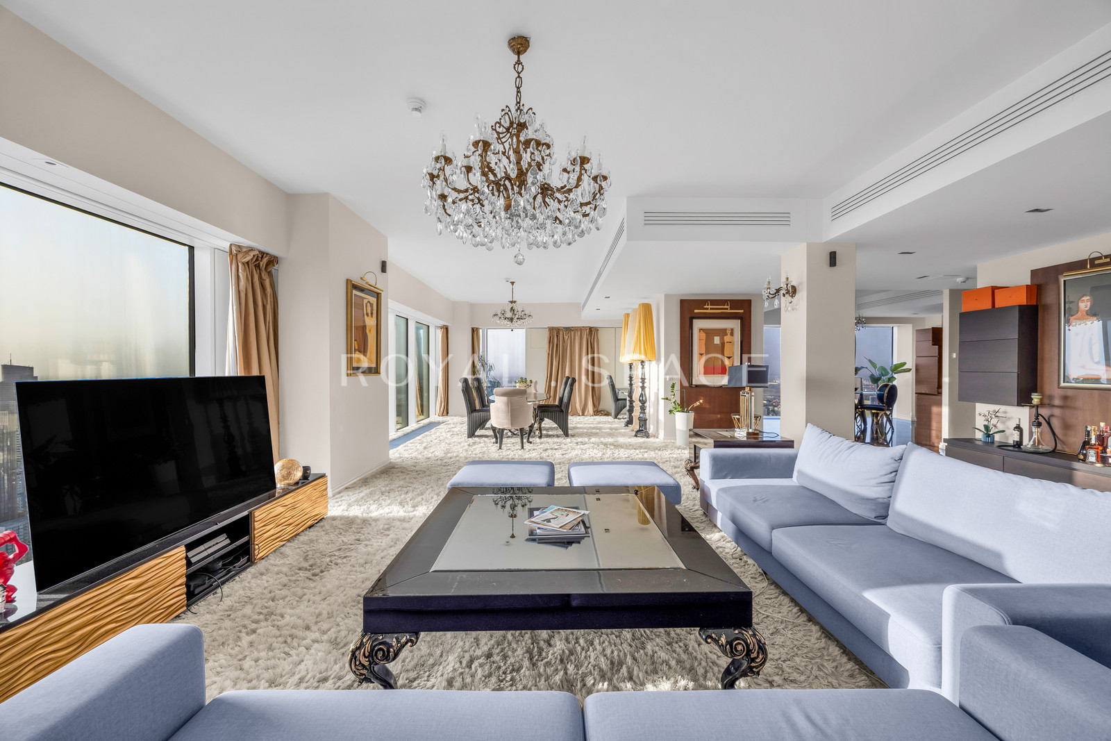 Stunning High-Floor Apartment | Złota 44
