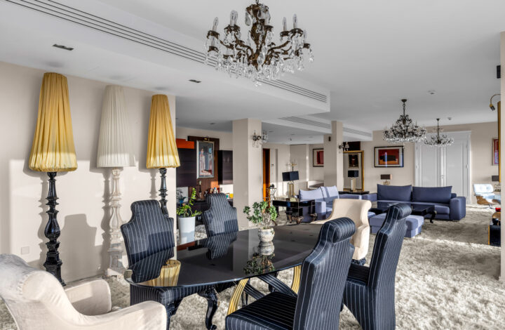 Stunning High-Floor Apartment | Złota 44