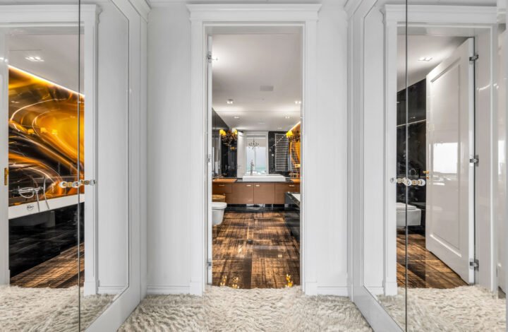 Stunning High-Floor Apartment | Złota 44