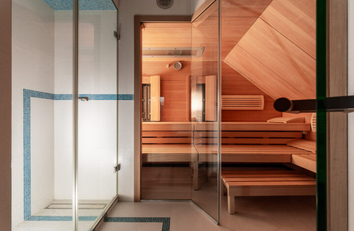 Вілла преміум-класу з приватним садом!