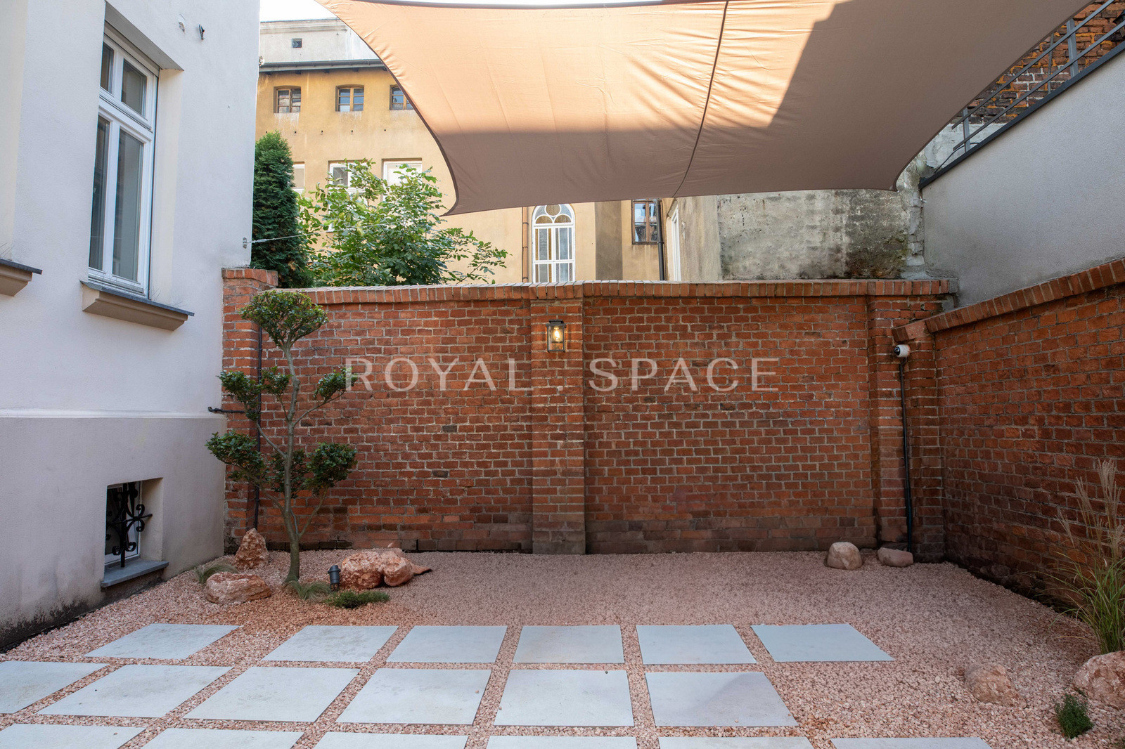 Wyjątkowy apartament z ogrodem na Starym Mieście!