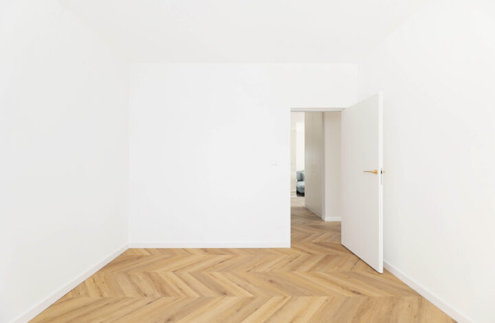 Сучасна квартира з балконом на південь | GVD Wybickiego