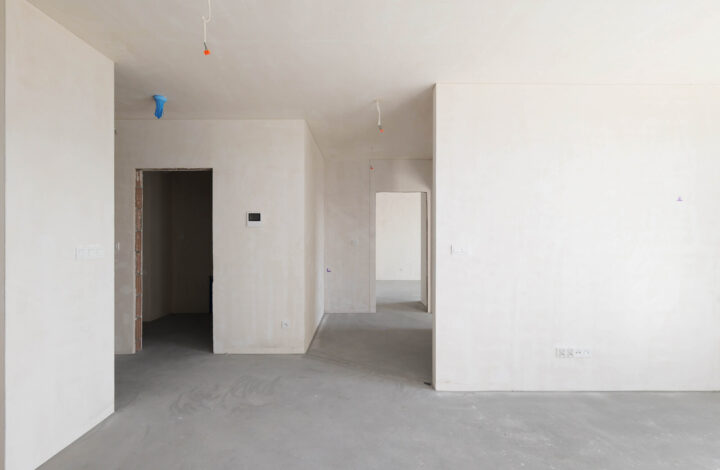 Bright Apartment with Balcony!