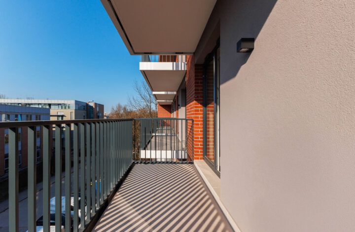 Bright Apartment with Balcony!