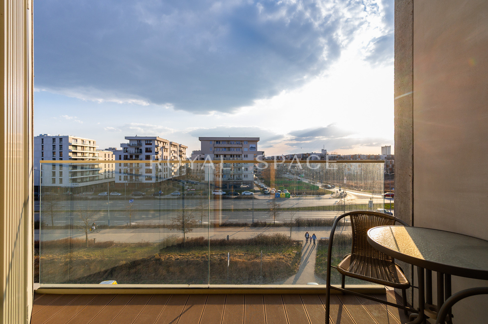 Сучасні апартаменти з балконом | Solaris Park