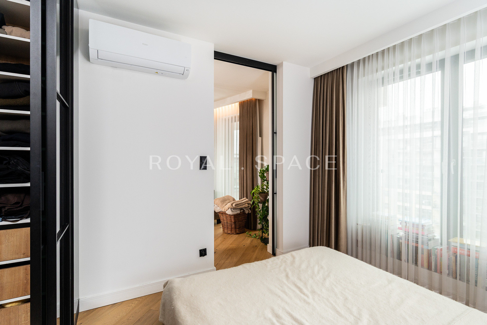 Nowoczesny apartament z balkonem | Wiślane Tarasy