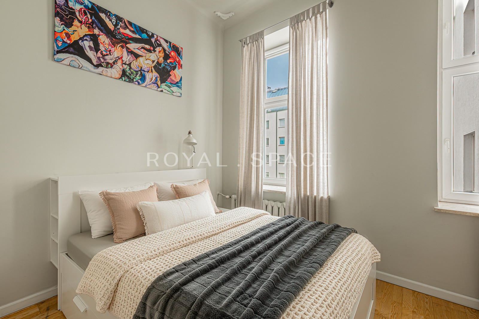 Stylowe mieszkanie w kamienicy | Hoża