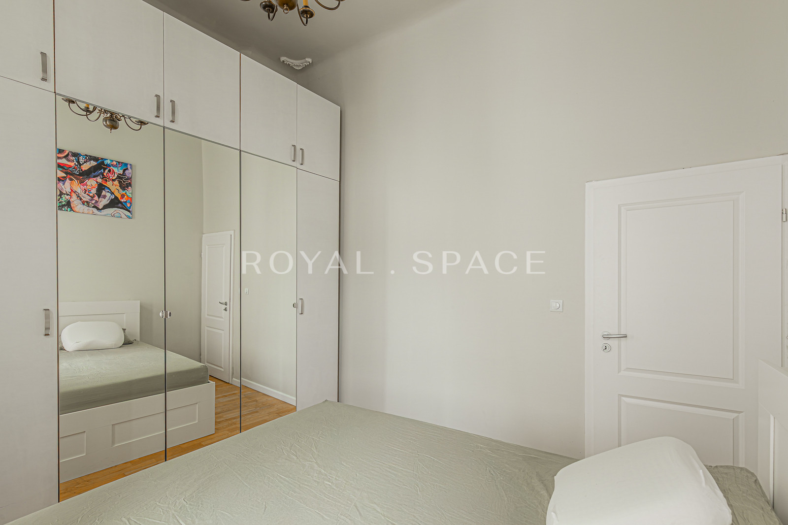 Stylowe mieszkanie w kamienicy | Hoża