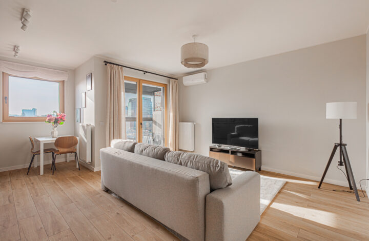 Сучасні апартаменти | Towarowa Square