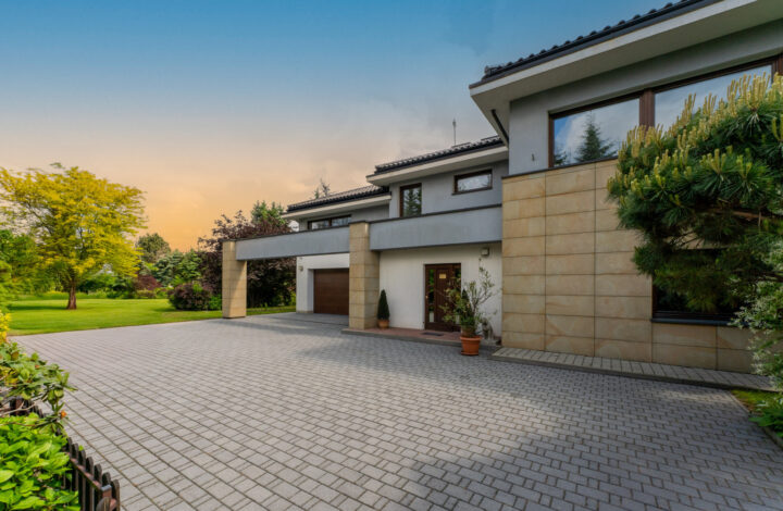 Престижний будинок з великою ділянкою | НОВА ЦІНА