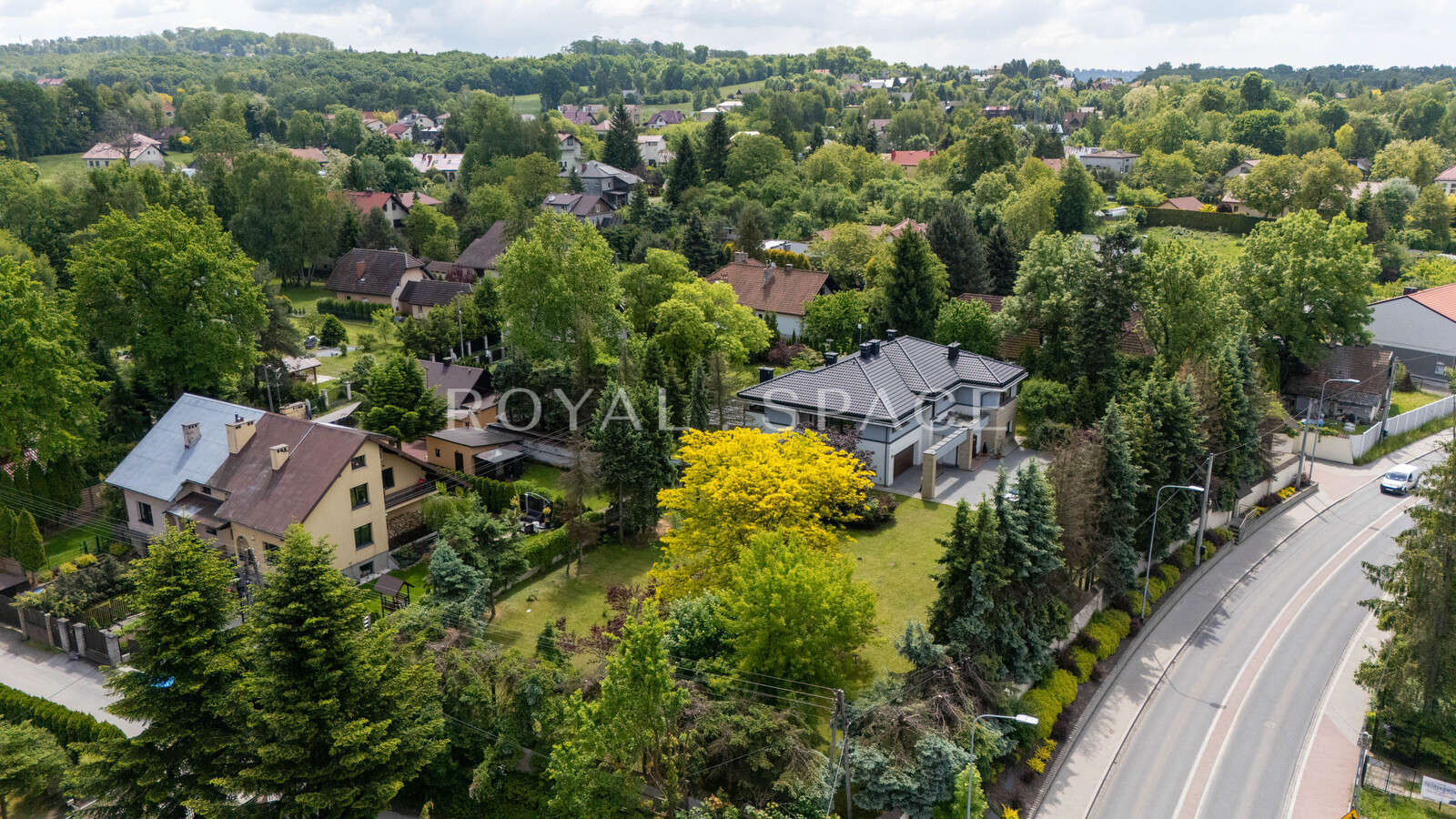 Престижний будинок з великою ділянкою | НОВА ЦІНА