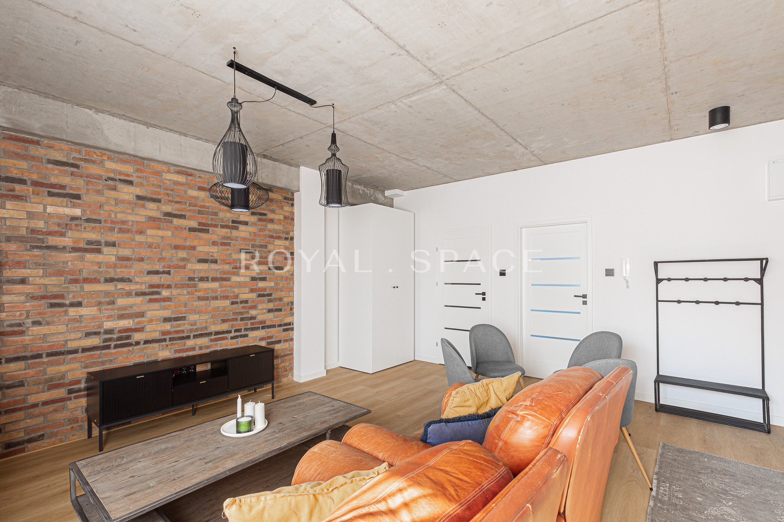 Затишна квартира біля лісу Ząbki