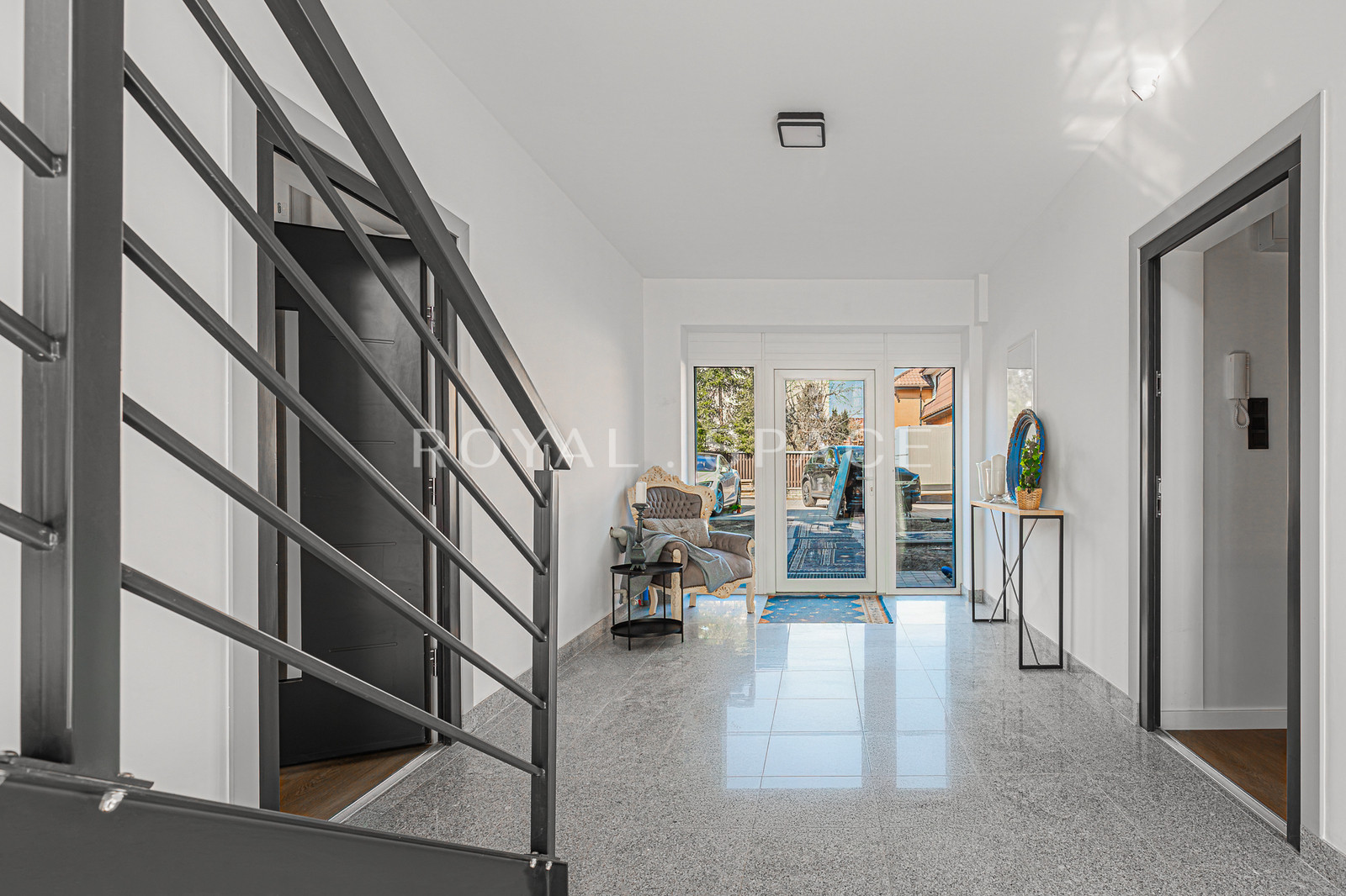 Затишна квартира біля лісу Ząbki