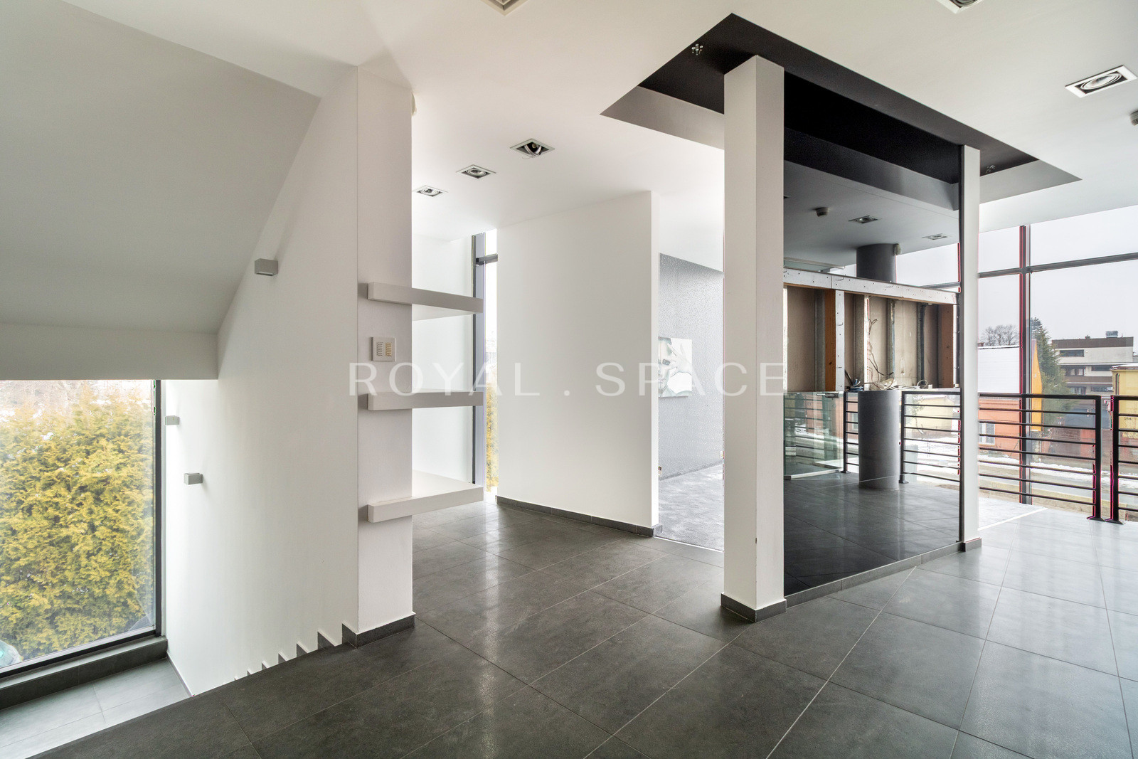 Commercial & Retail Building on Zakopiańska