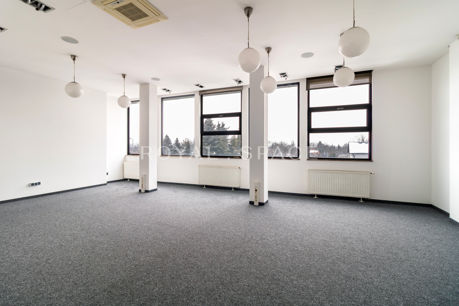 Commercial & Retail Building on Zakopiańska