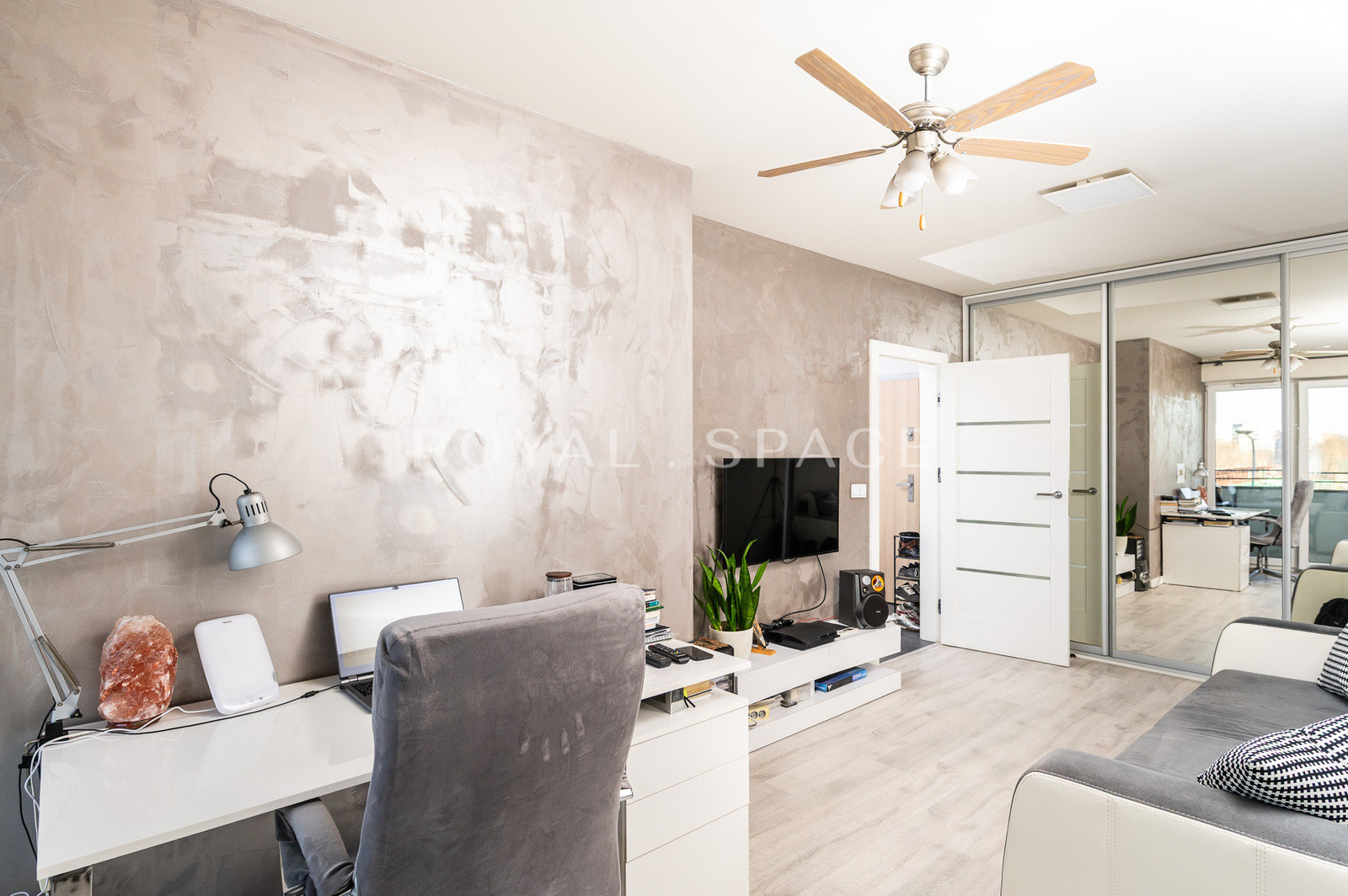 Функціональна квартира | Konopnicka City Park