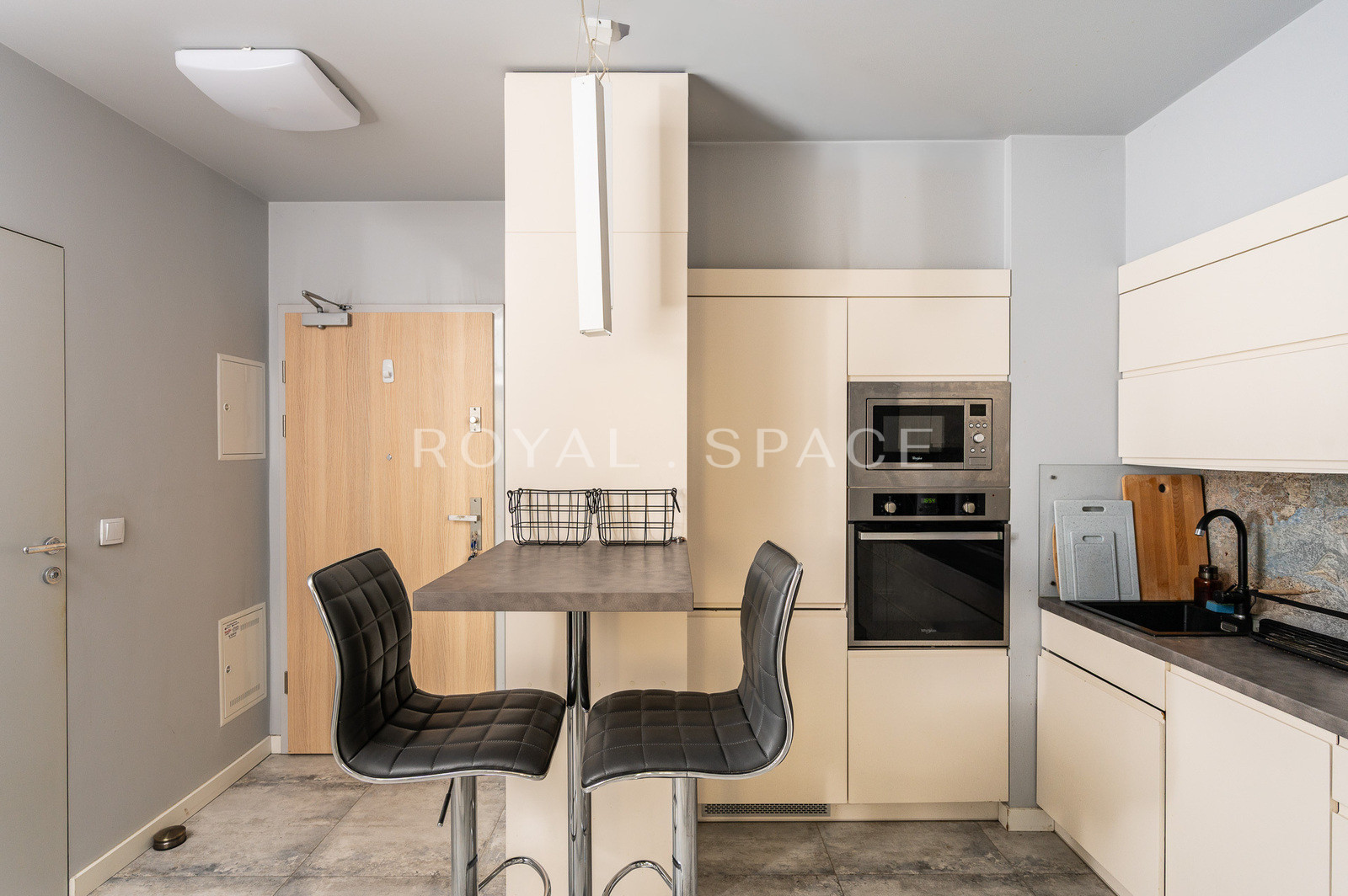 Cozy Apartment in Konopnicka City Park