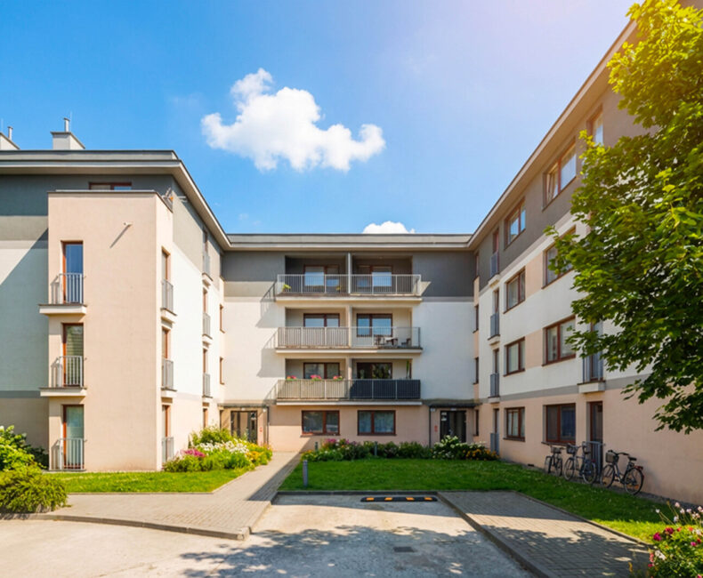 Jasne mieszkanie z balkonem blisko zalewu Bagry, 56 m² – NA SPRZEDAŻ