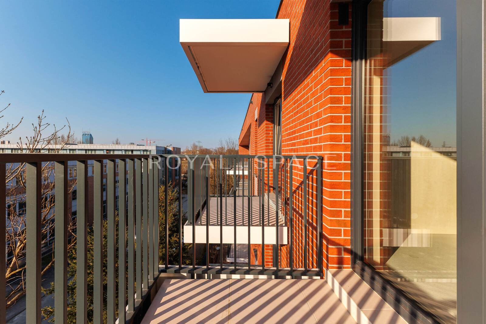 Kawalerka na ostatnim piętrze z widokiem na Wawel