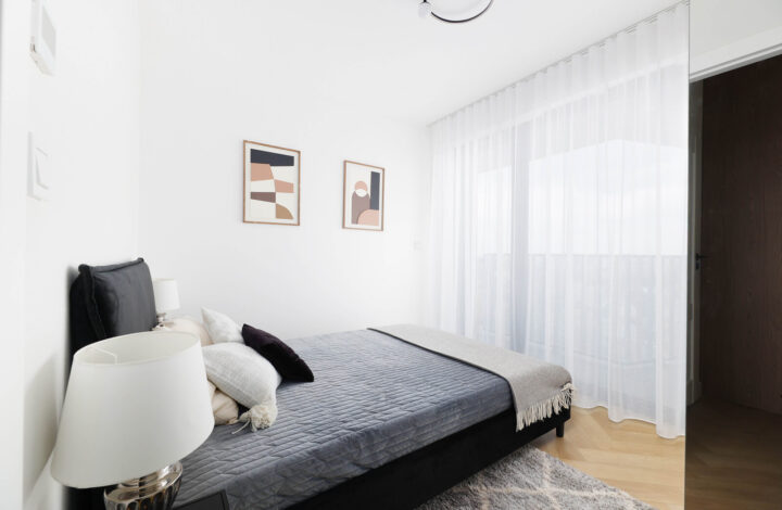 Сучасна квартира з садом | Преміум