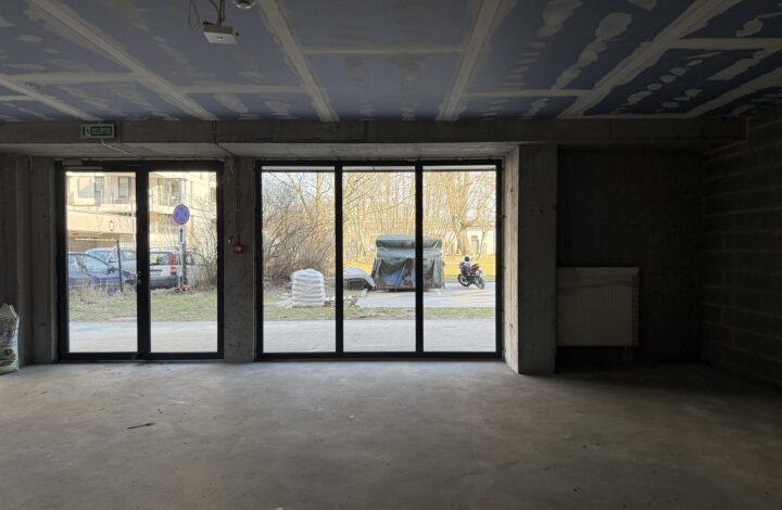 Commercial Unit with Garden | Zabłocie