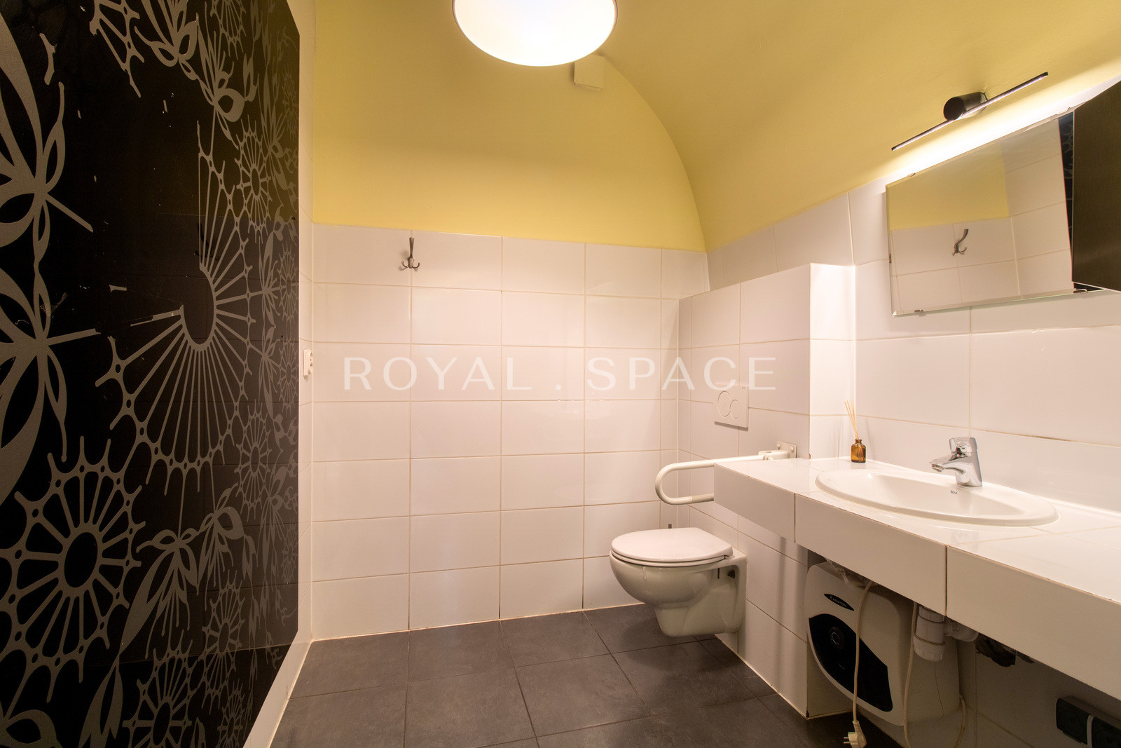 Commercial Space by Main Square