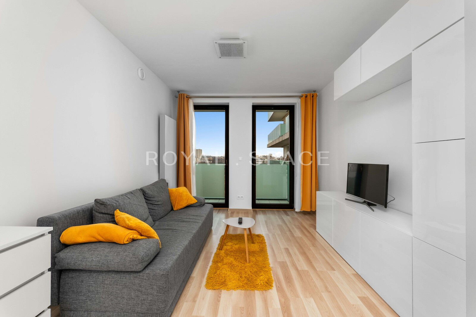 Світла квартира з балконом | Grzegórzki