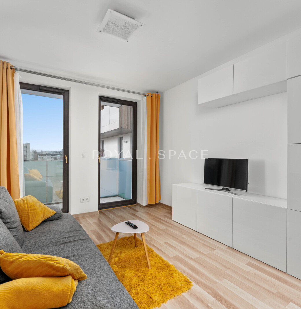 Світла квартира з балконом | Grzegórzki