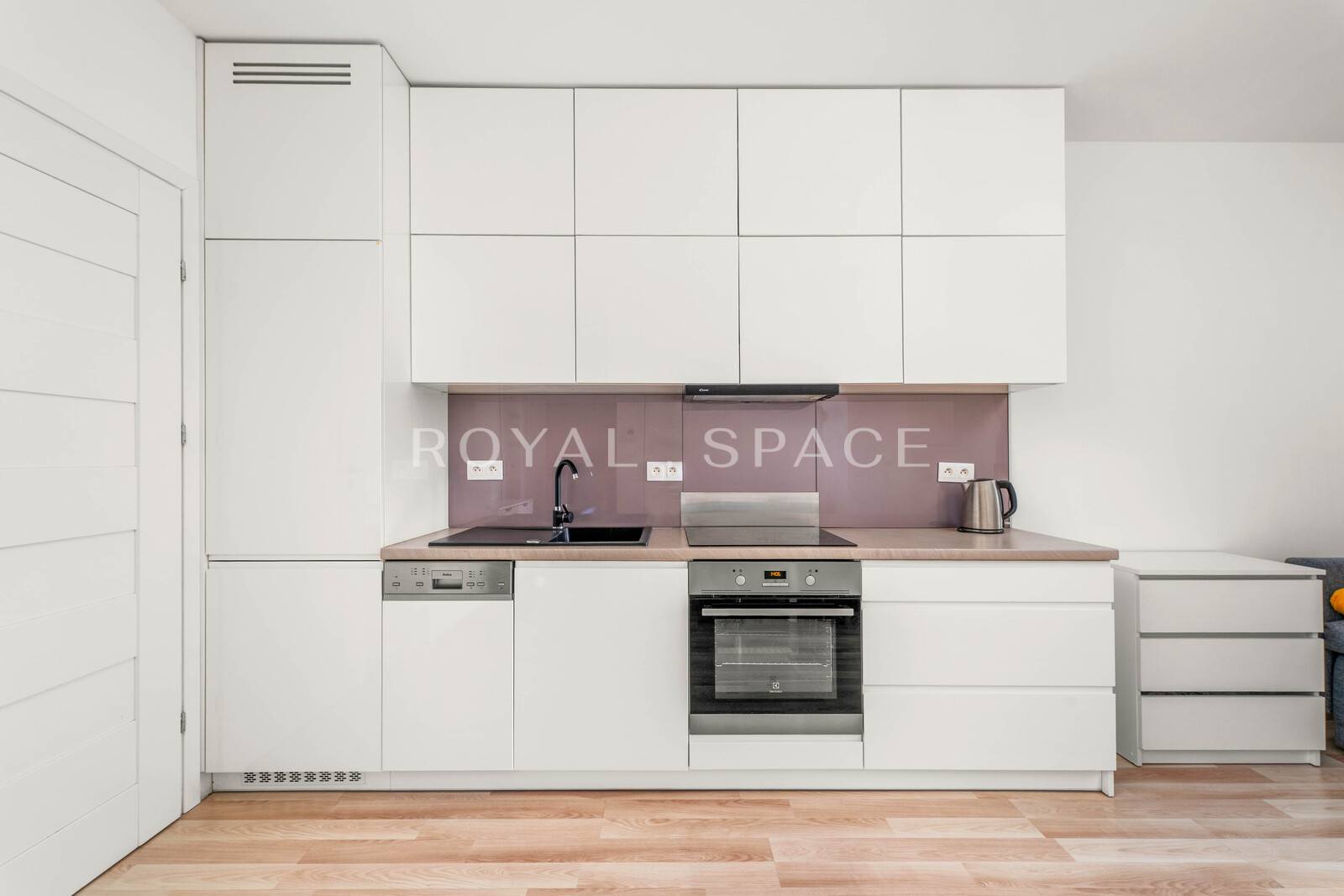 Світла квартира з балконом | Grzegórzki