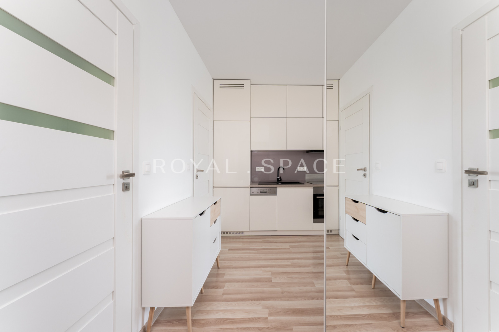 Світла квартира з балконом | Grzegórzki