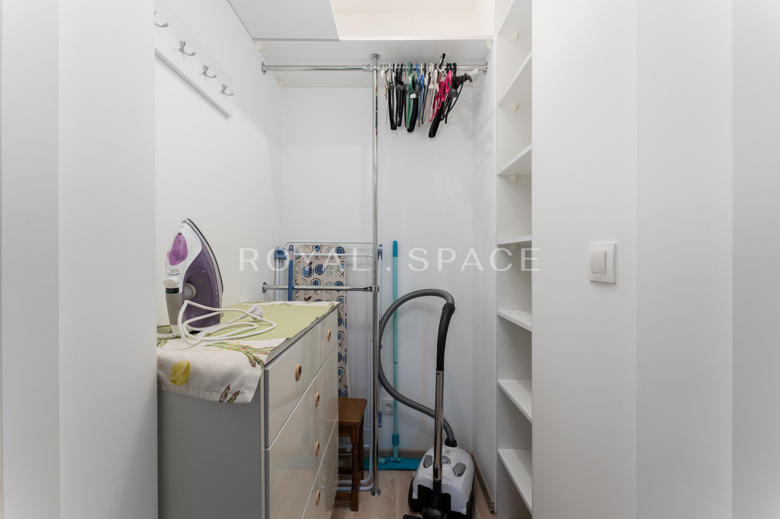 Світла квартира з балконом | Grzegórzki