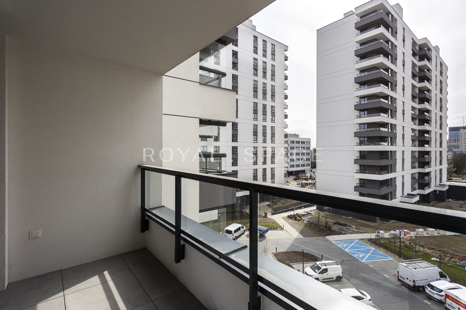 Nowoczesny apartament z loggią | Sky+ Katowice