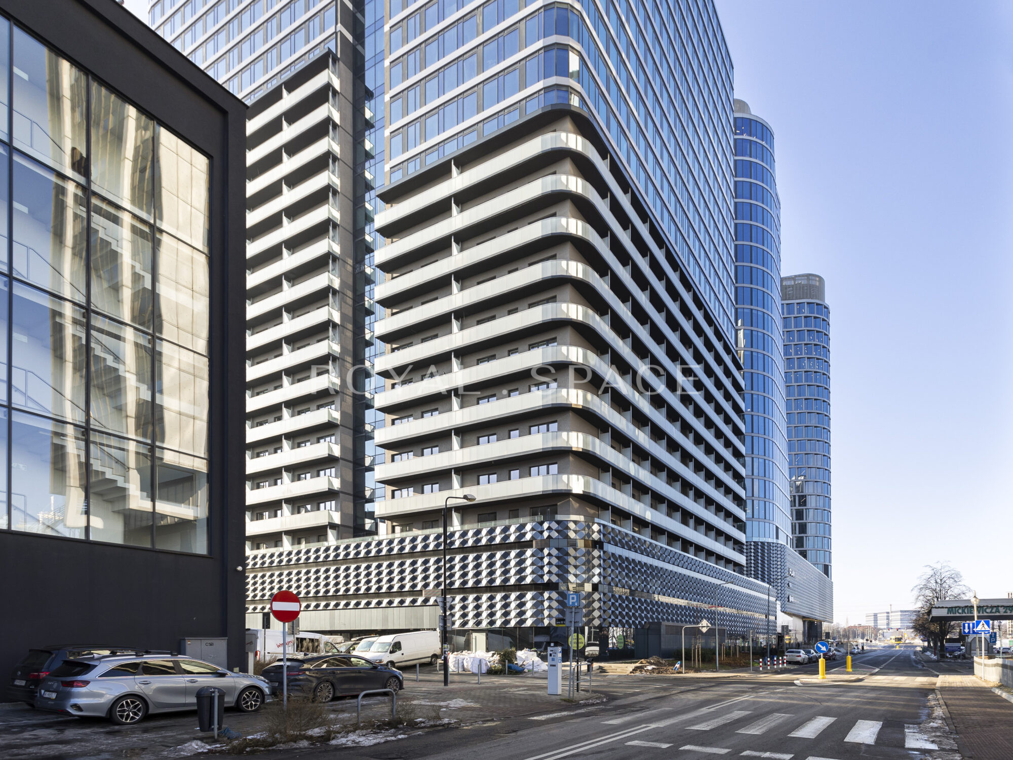 Преміум-квартира в комплексі Global Apartments