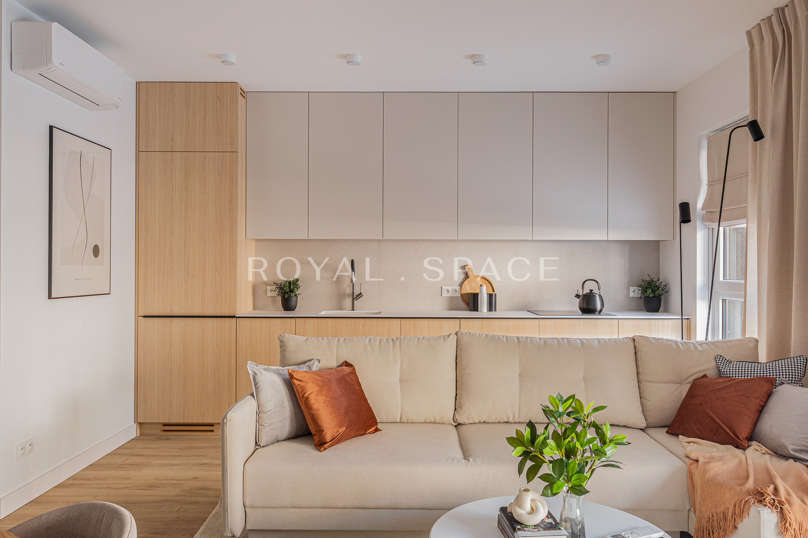 Елегантна квартира з терасою | перша оренда