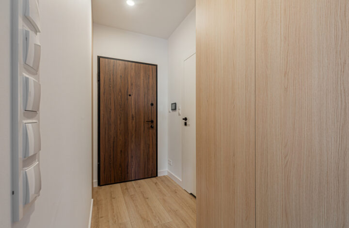 Елегантна квартира з терасою | перша оренда