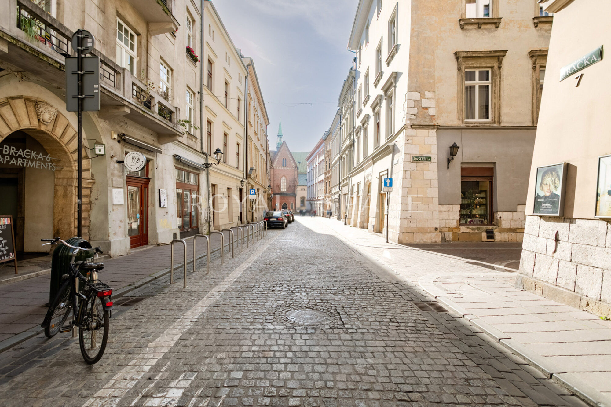 Commercial Space by Main Square