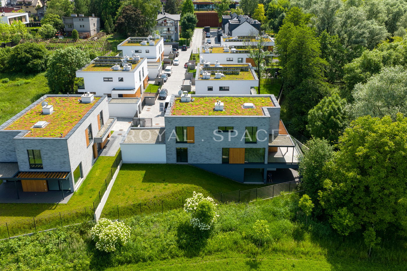 House with a view plot surrounded by greenery