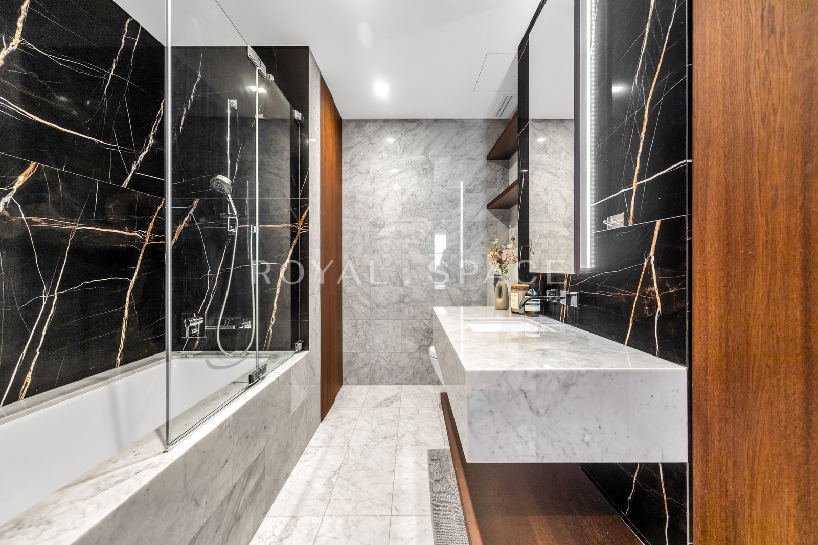 Apartment in a luxury development! | Złota 44