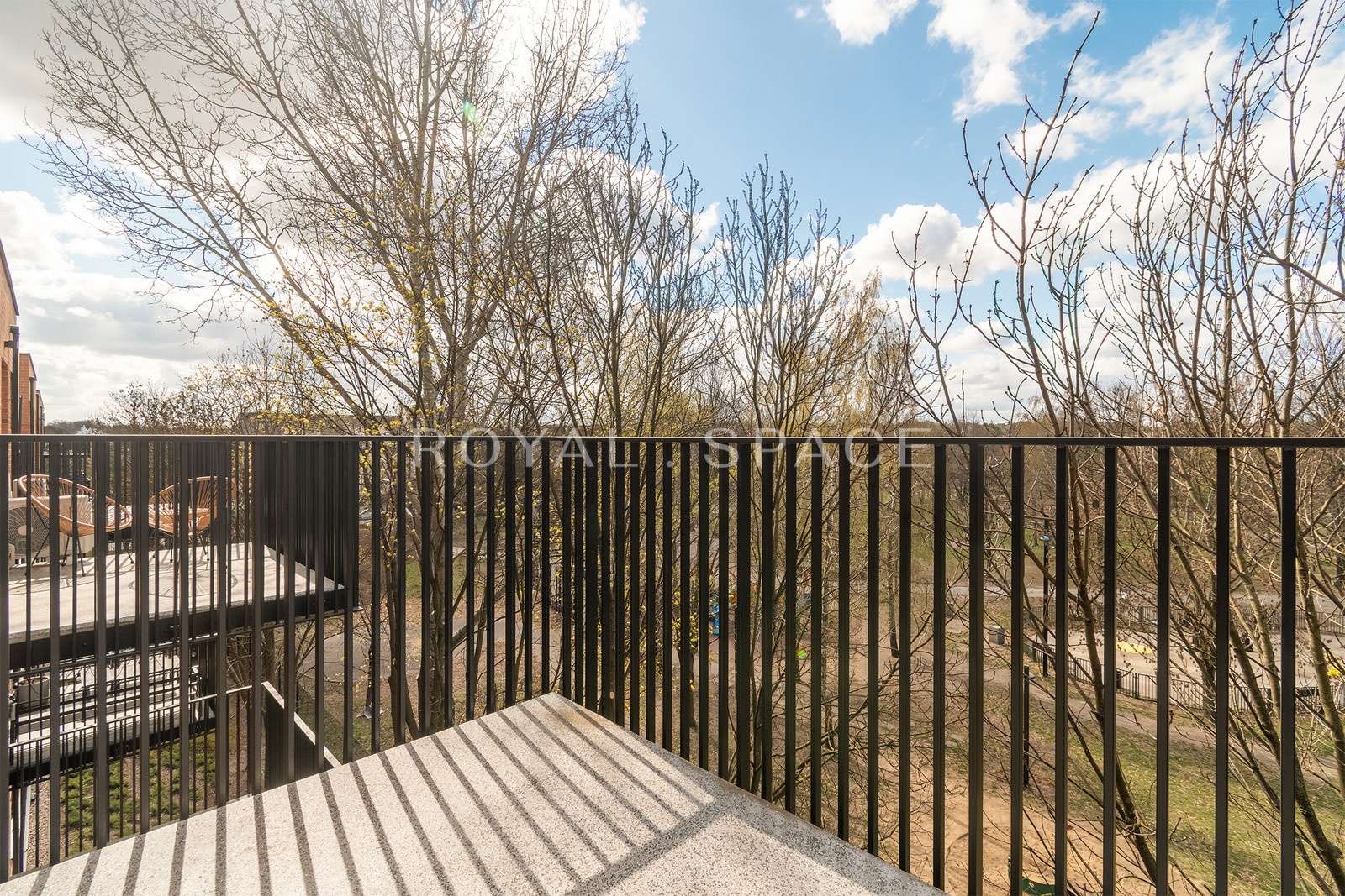 Widok na park | Garderoba | Aroma Park