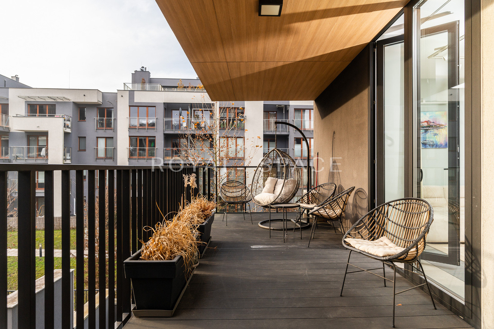 Jasny apartament w prestiżowym Garden Lane