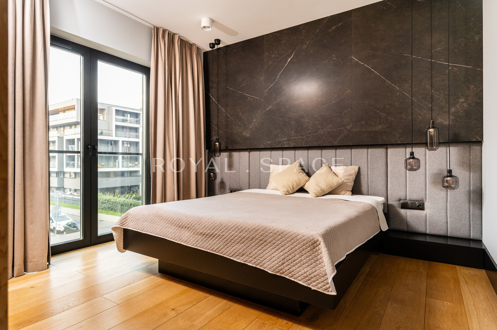 Jasny apartament w prestiżowym Garden Lane