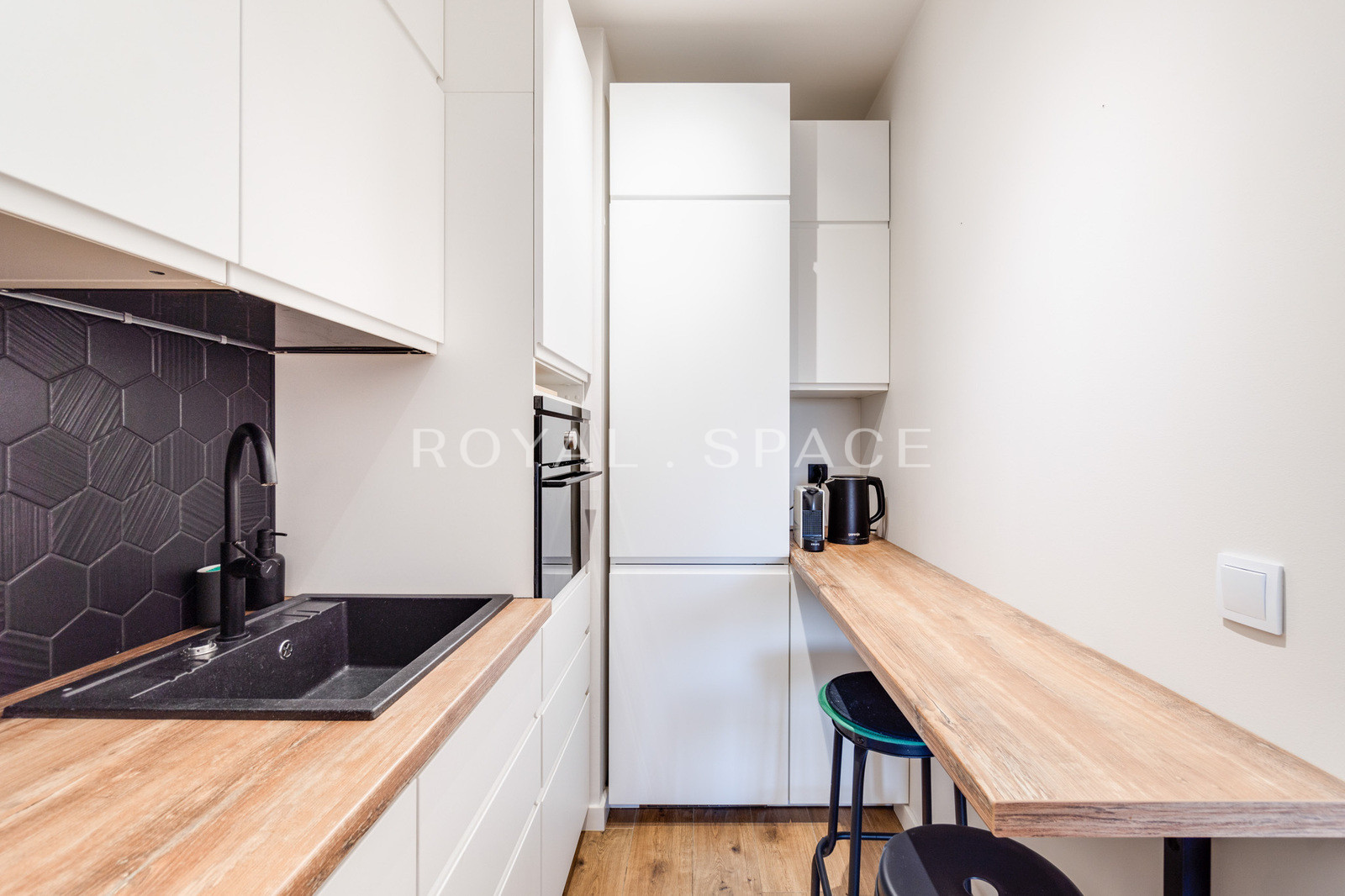 Mieszkanie na 6 piętrze tuż obok Forum!