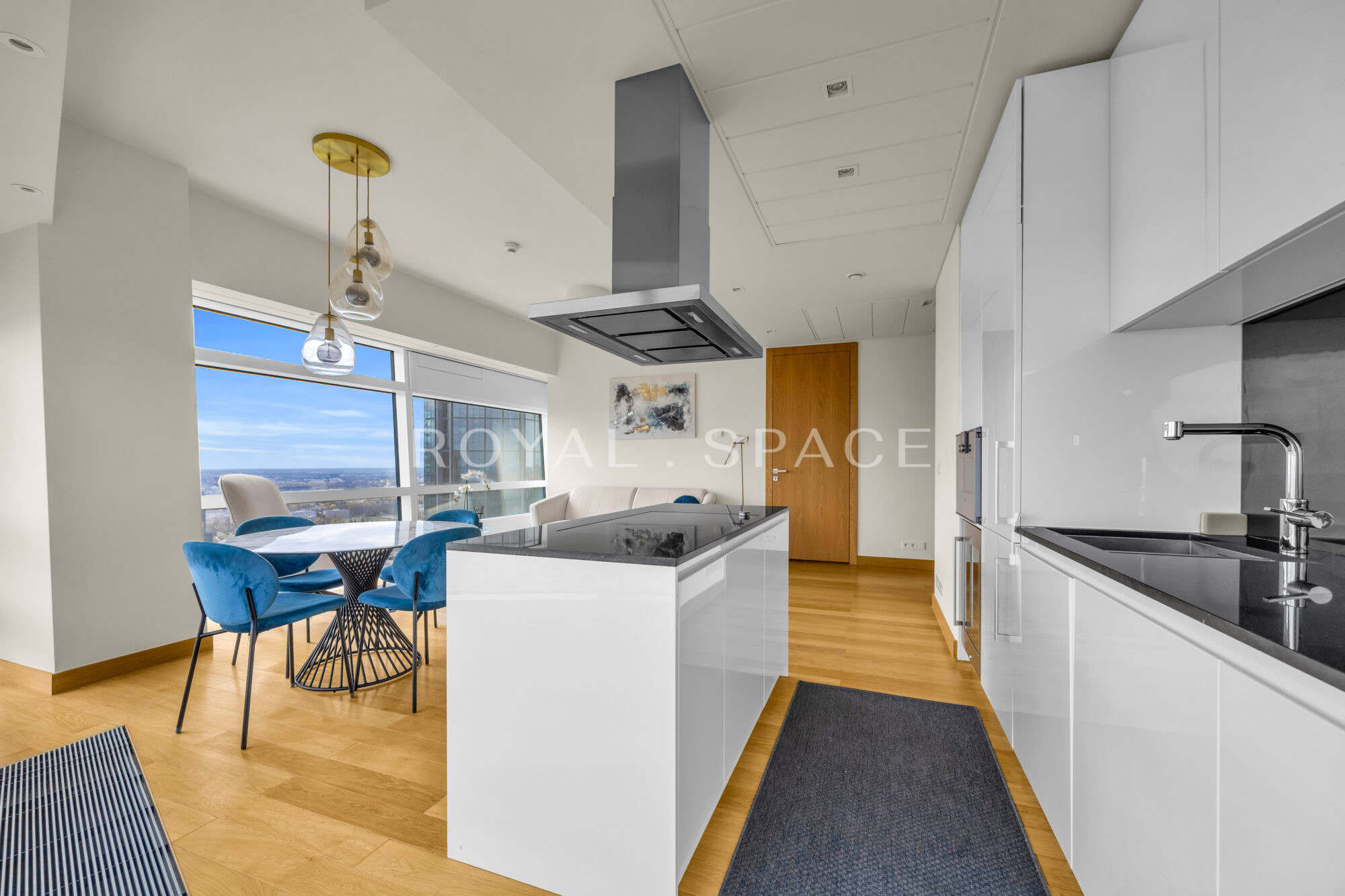 Apartament z widokiem na Pałac Kultury! Złota 44