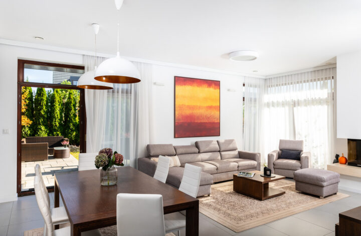 Sunny house on Park Hill!