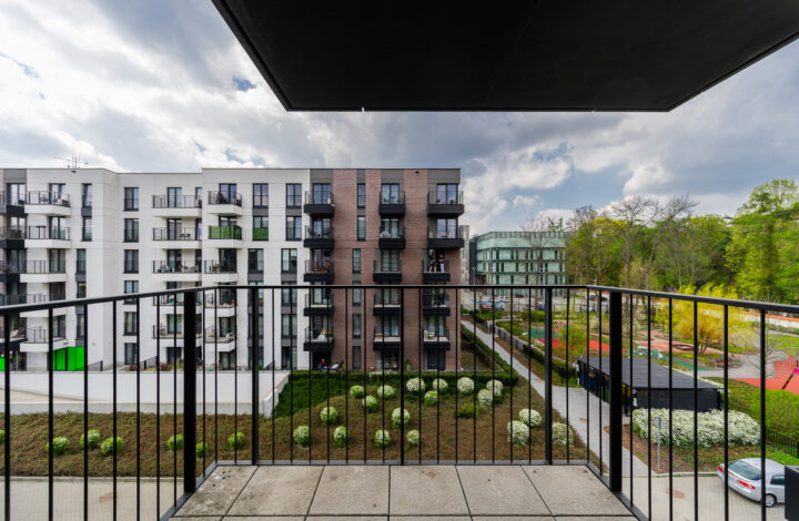 Сучасна квартира з балконом | Steam Park